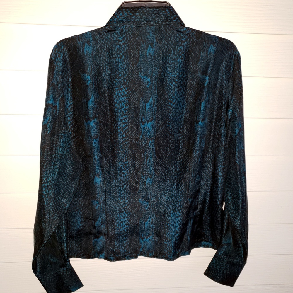 100% Silk Newport News reptile print Zip Up shirt - Picture 3 of 5